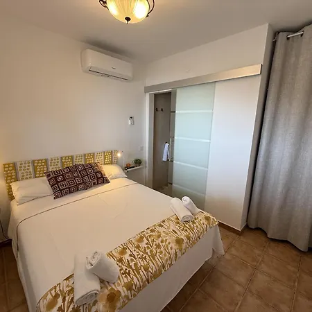 Paradise - Alminares Willa *