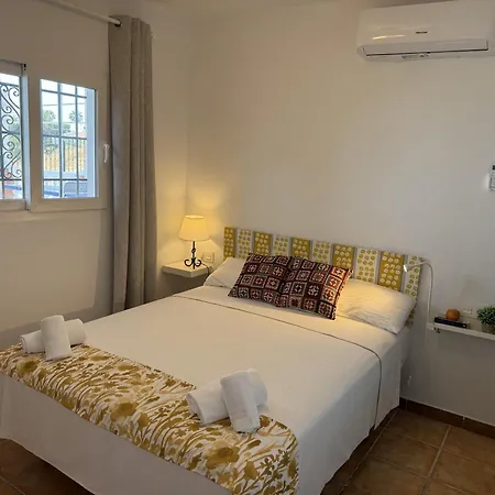 Paradise - Alminares