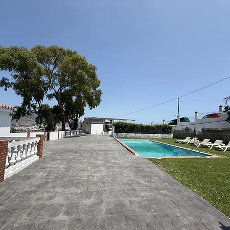 Paradise - Alminares *