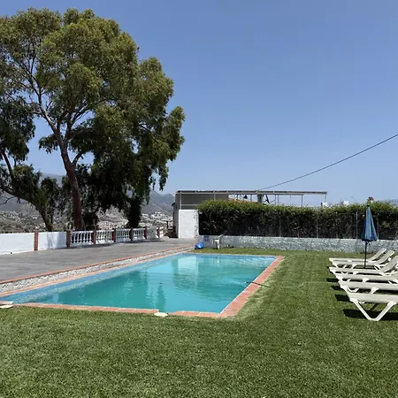 Paradise - Alminares *