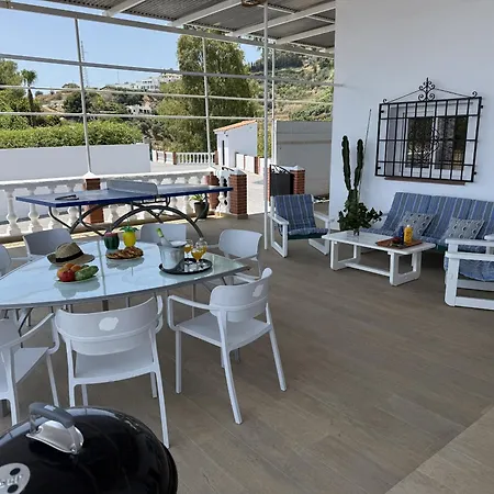 Paradise - Alminares Nerja