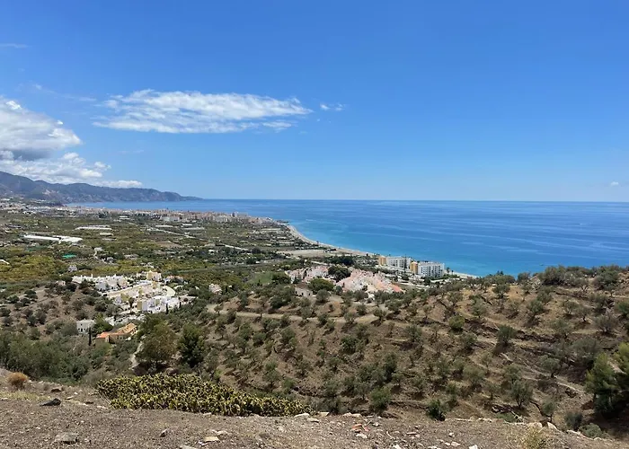 Paradise - Alminares Vila *