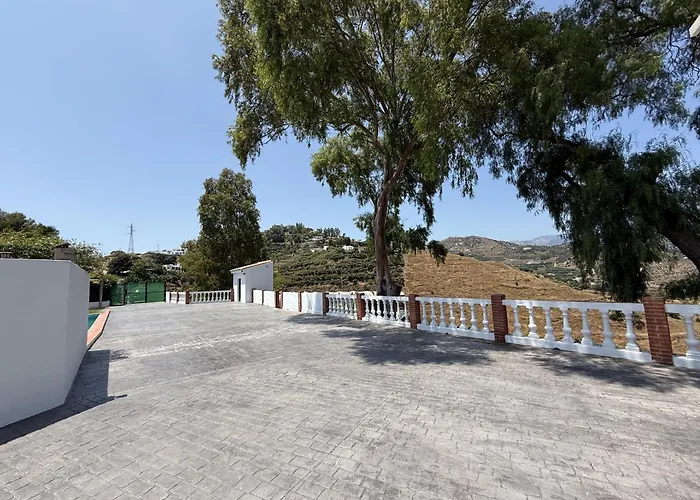 Paradise - Alminares 别墅